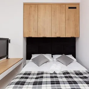 Center Mezzanine Chmielna By Renters Apartament Warszawa